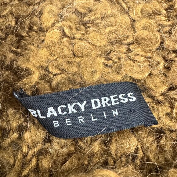 Brown Textured Teddy Knit Short-Sleeve Cardigan - Picture 6 of 6